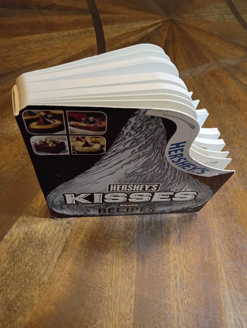 Hershey’s KISSES Brand Recipes Shaped Hardcover Cookbook 2009 Collectible